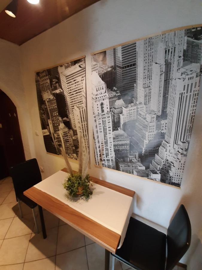 Studio Apartments Fancy 2 Rijeka Eksteriør bilde